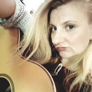 Meet your Posher, Skye-moon